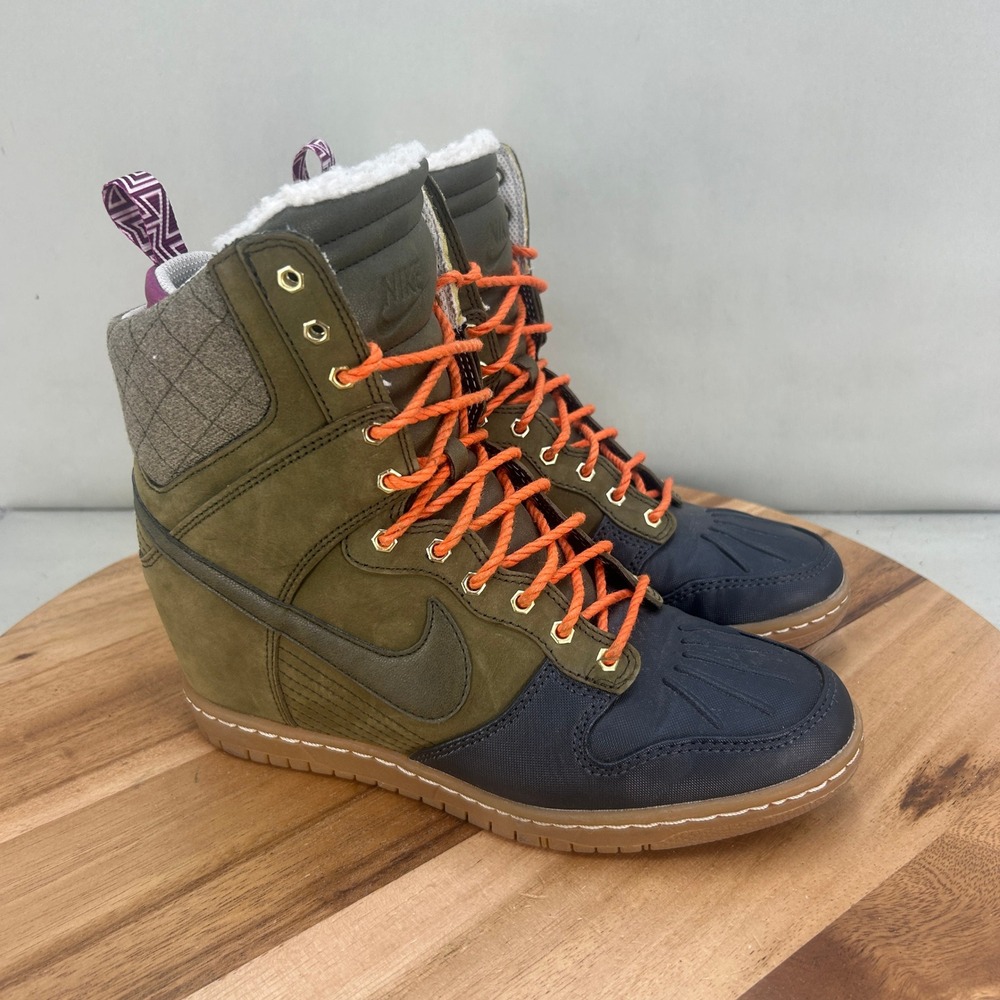 Nike Dunk Sky Hi SneakerBoot Dark Loden Olive Green Wedge 616715-300 Womens 8